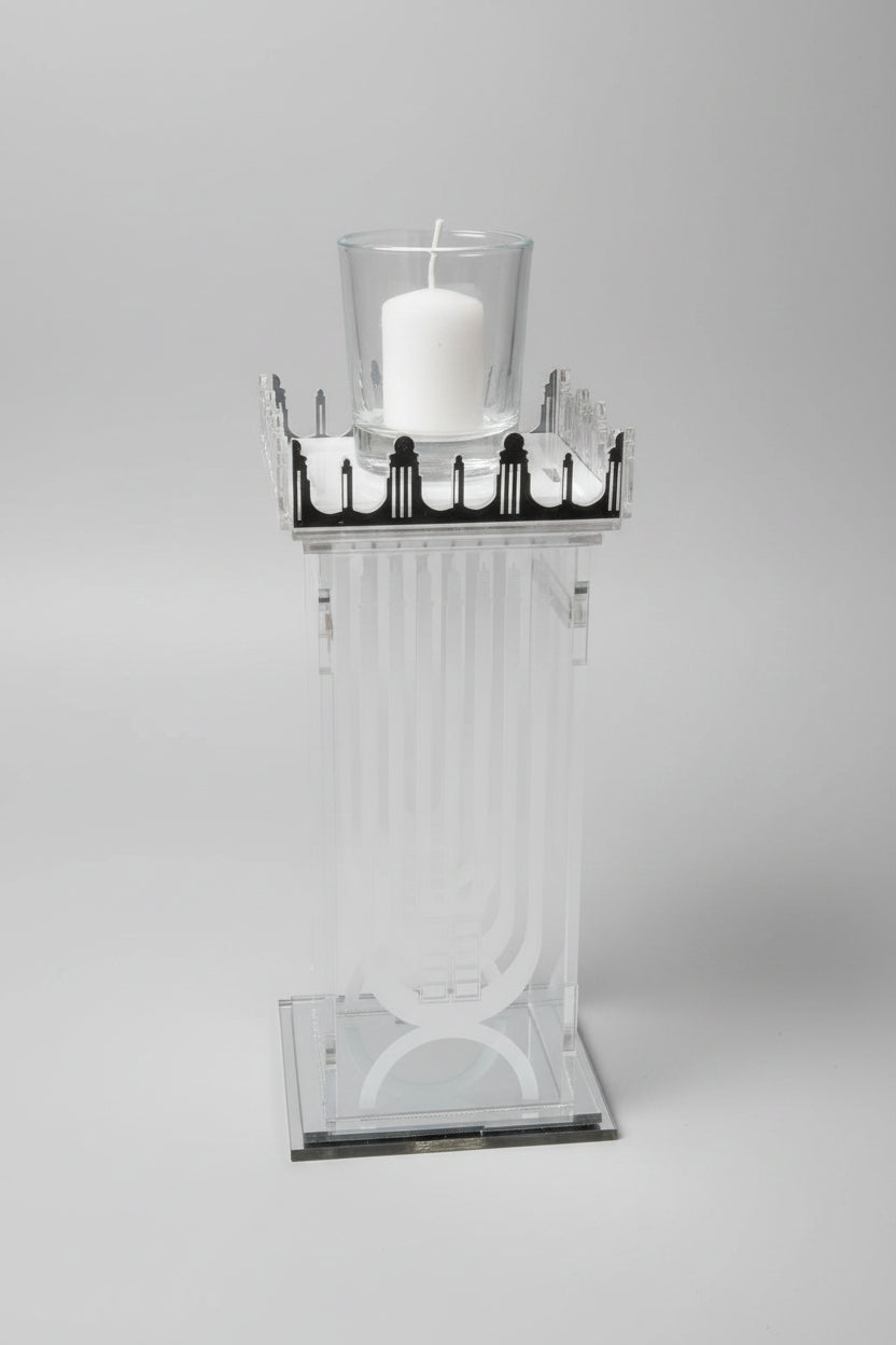 Belz design candle holder